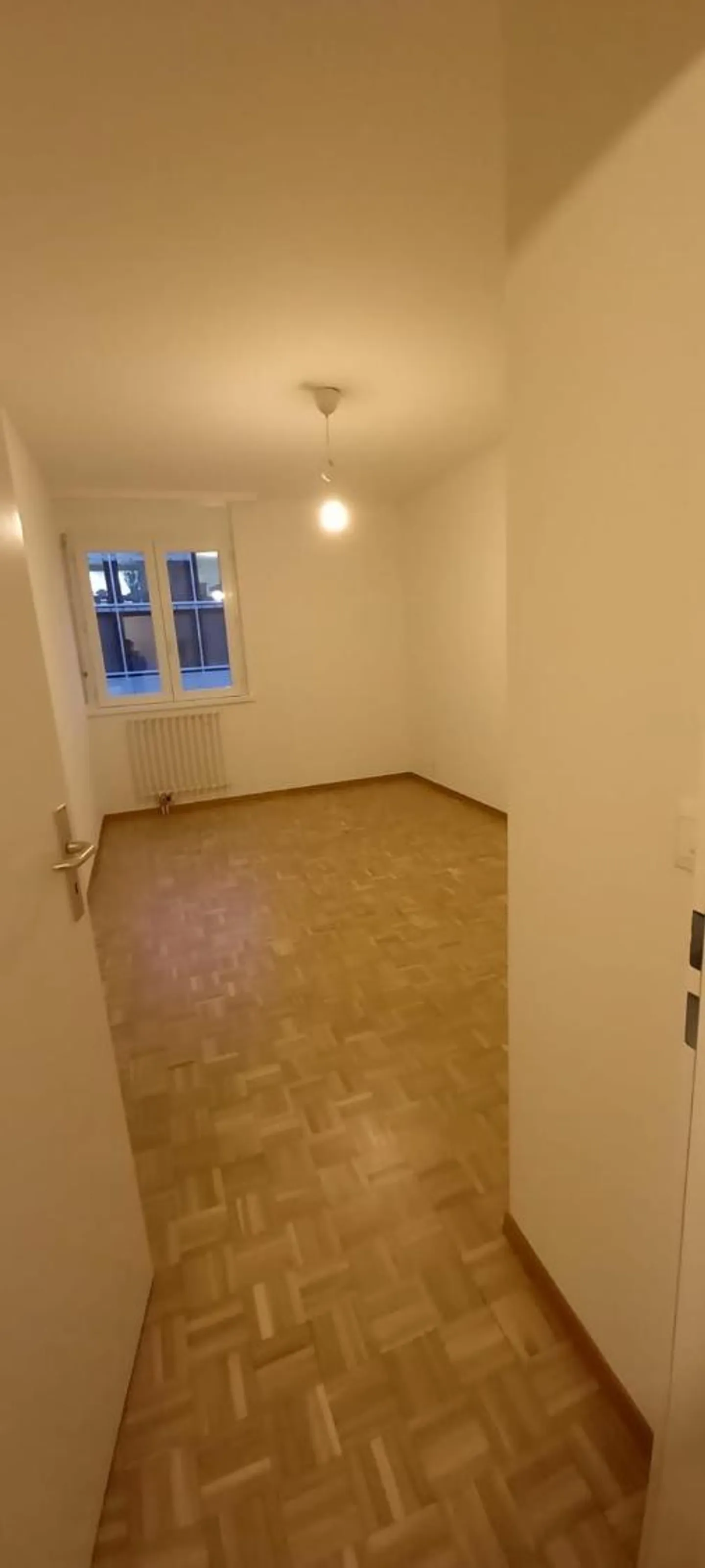 Apartment - Photo 4 of 6