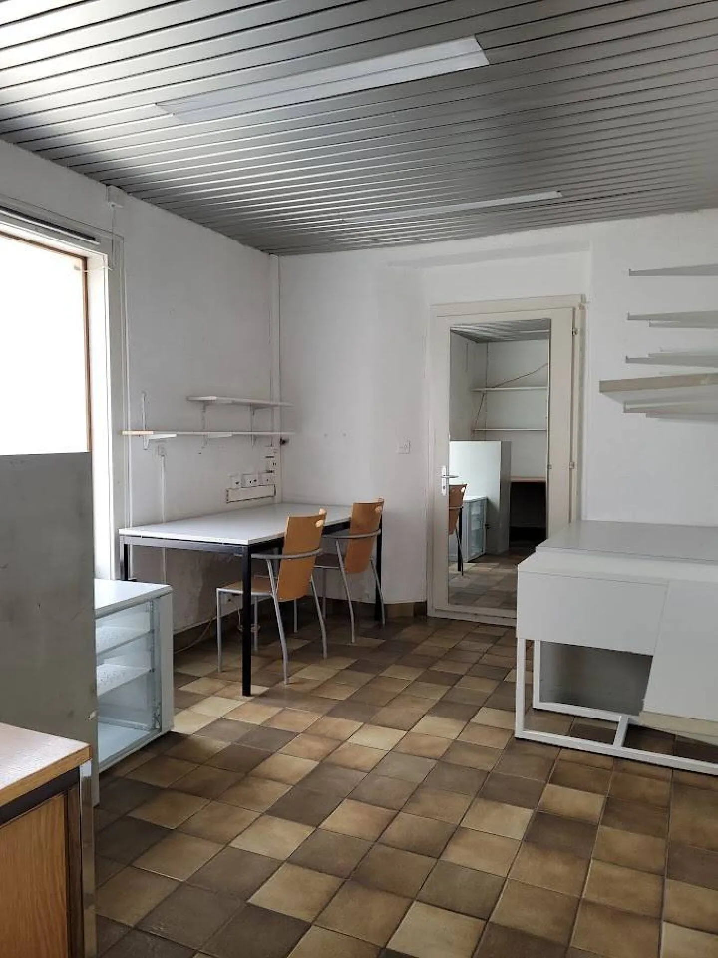 Gewerbefläche von 140 m² in Estavayer-le-Lac - Foto 7 von 15