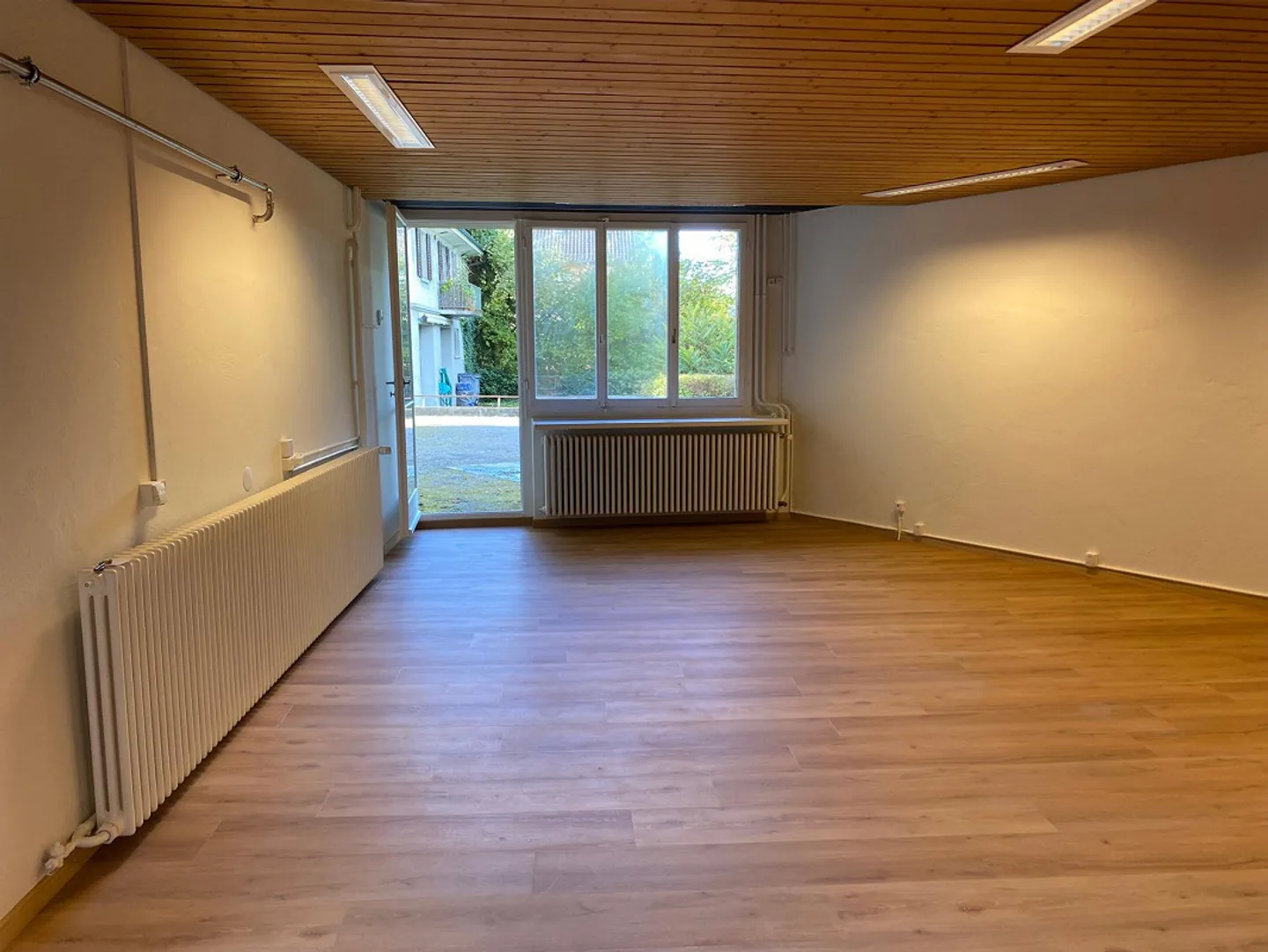 Büro, Atelier nähe Balgrist         (8 Minuten vom Stadelhofen mit ÖV) - Foto 3 von 6