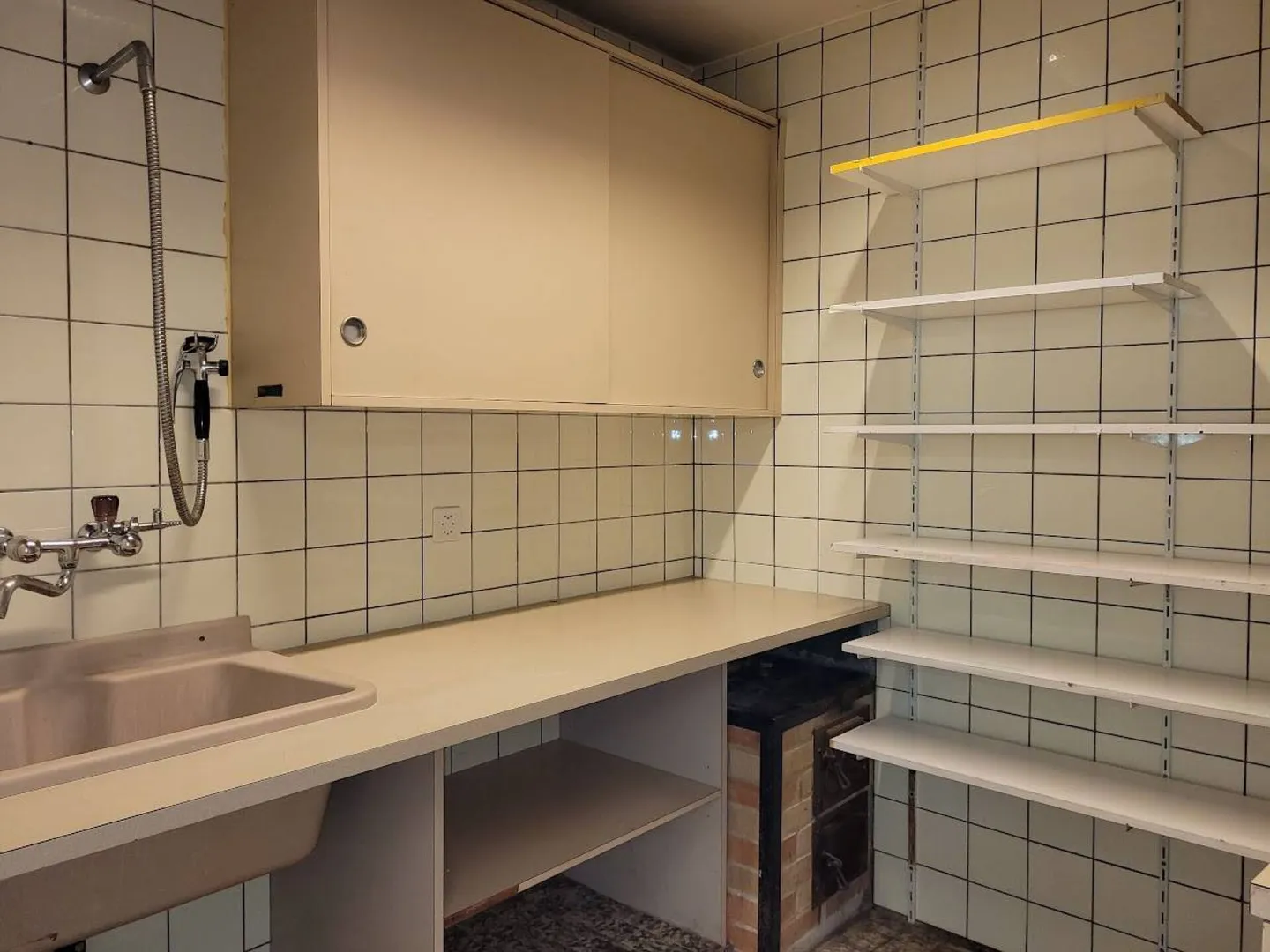 Gewerbefläche von 140 m² in Estavayer-le-Lac - Foto 10 von 15