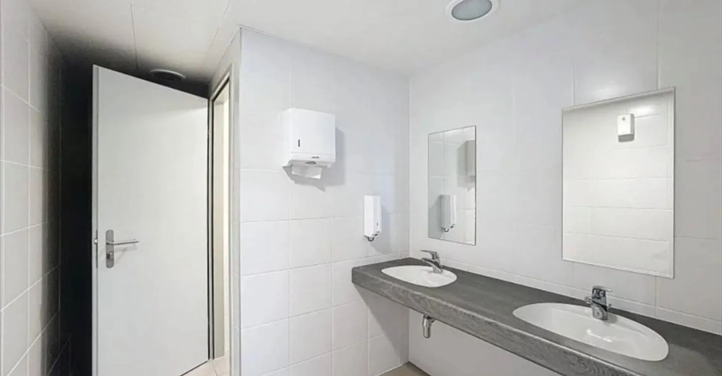 Spazio ufficio in affitto - Foto 8 di 8