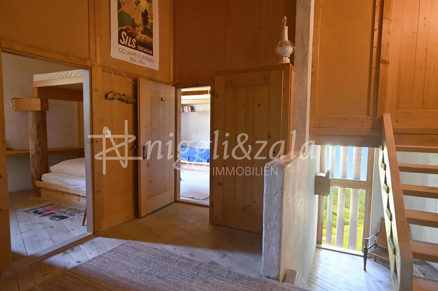 Ruhig gelegene Rarität mit faszinierender Aussicht zum Träumen - Photo 5 sur 6