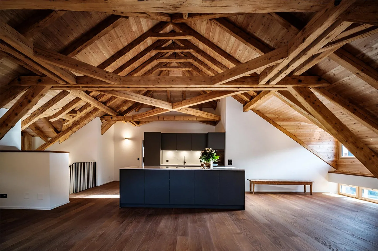 3.5 Zimmer Dachwohnung - Foto 1 von 18