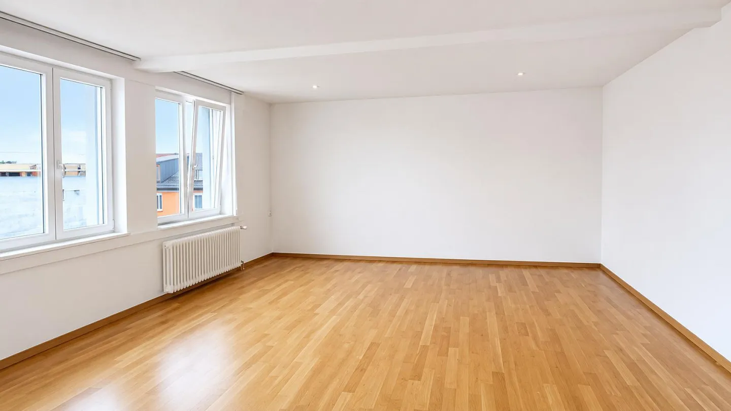 Attractive office space for immediate rent - Photo 3 of 7