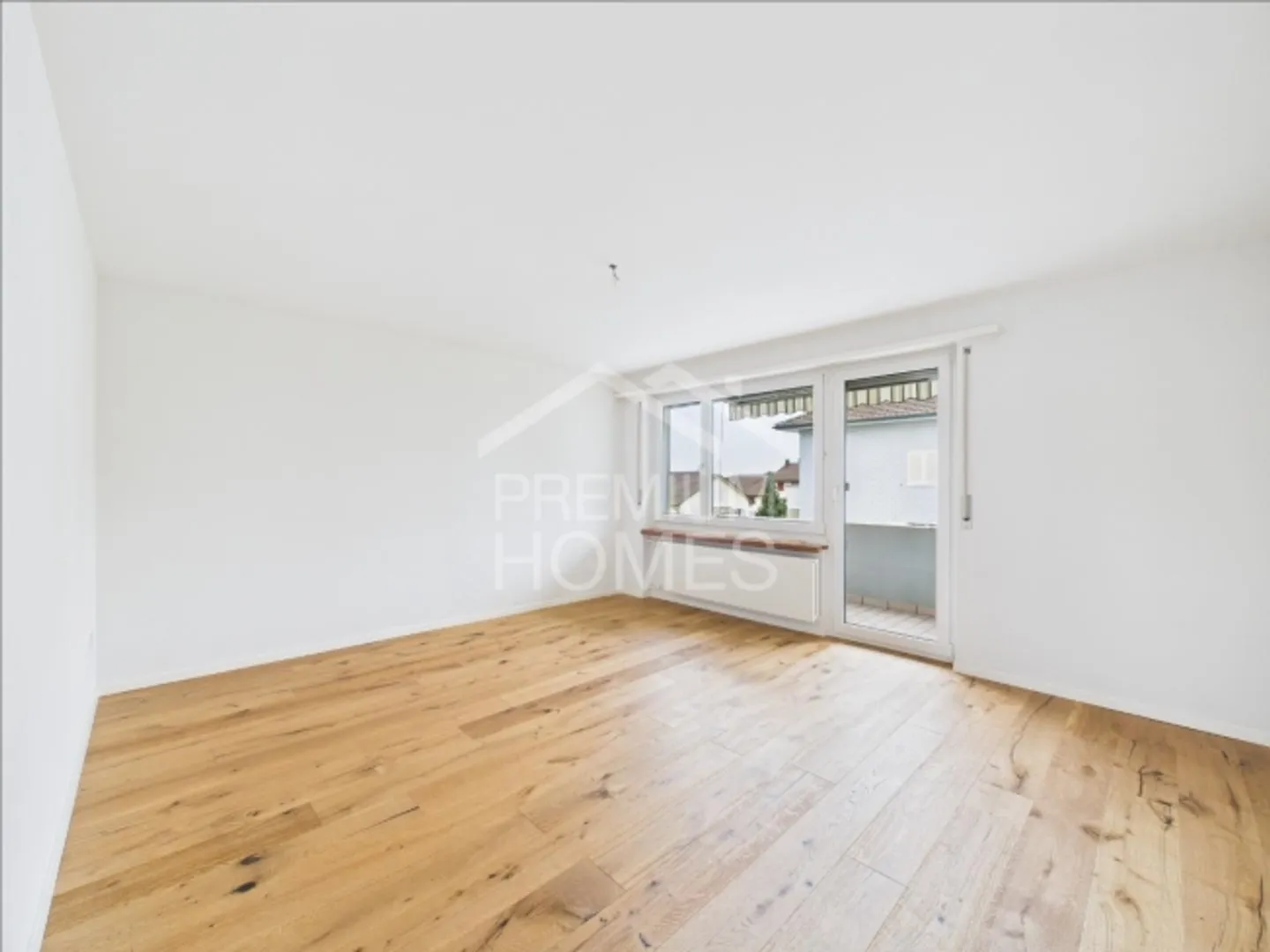 Buy today & move in tomorrow!!! - Photo 2 of 4