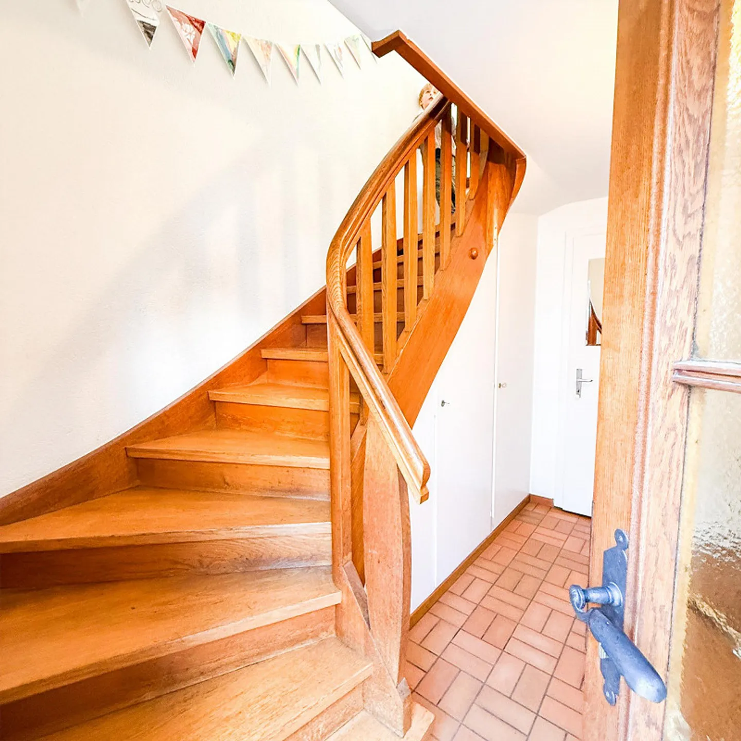 4.5-Zimmer Doppelhaushälfte an erhöhter Lage mit Weitsicht - Foto 12 von 14