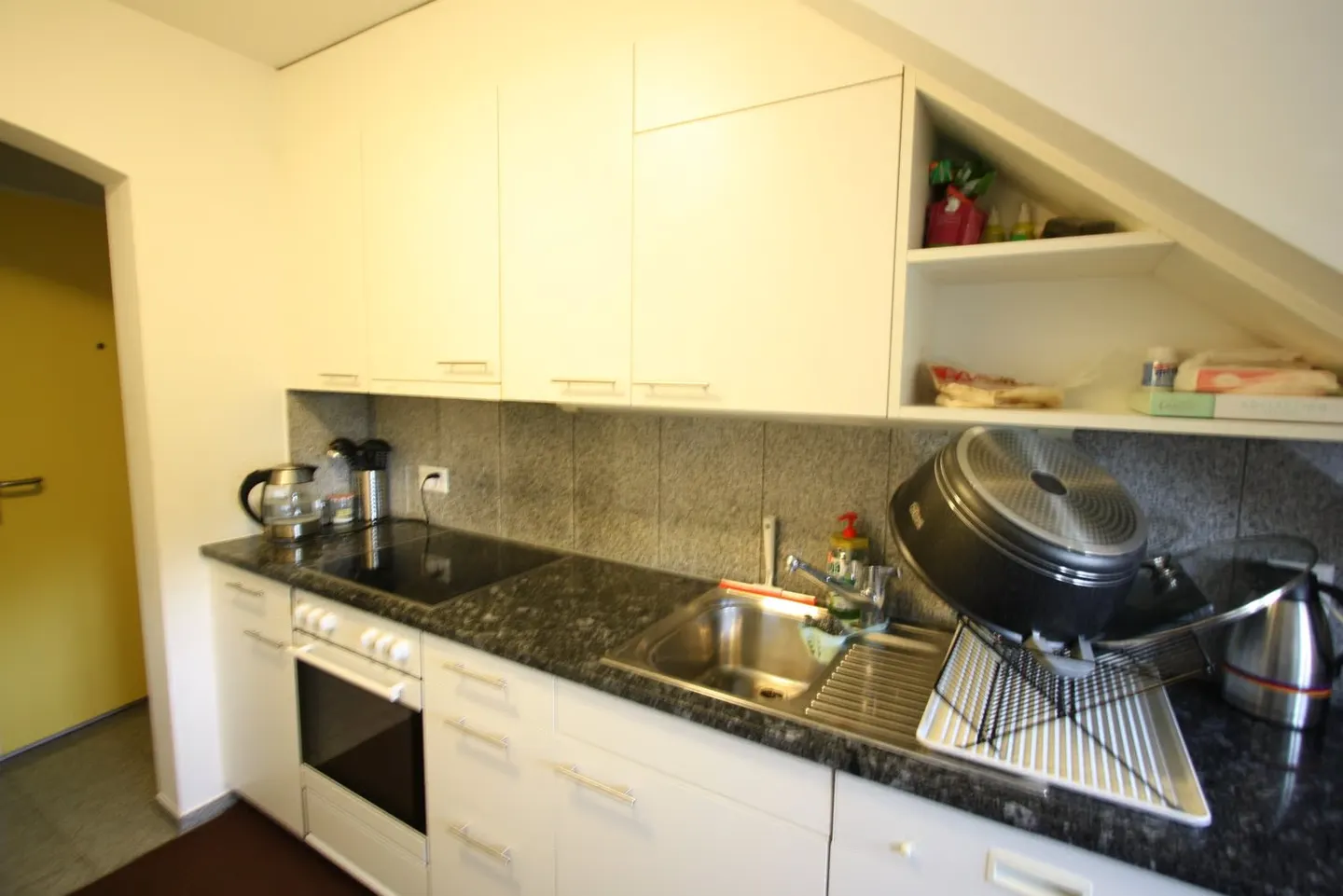 Incantevole appartamento mansardato con 2 camere a Bern-Wabern - Foto 6 di 14