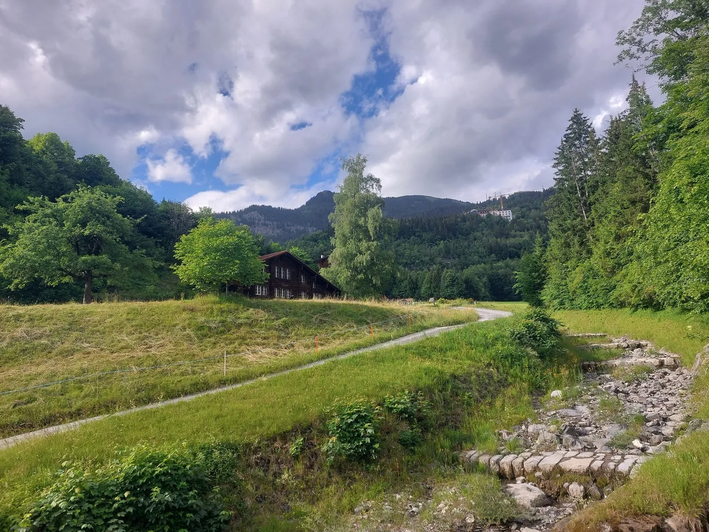 Chalet Incantevole con Vista sulla Natura - Foto 9 di 10