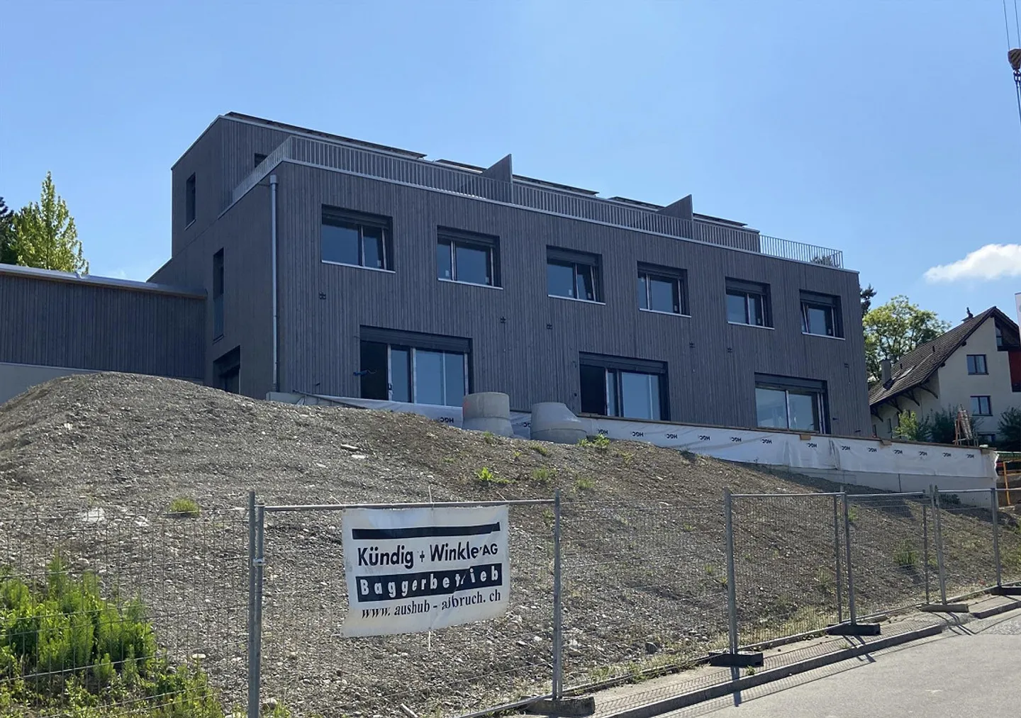 PANORAMA, Corner House in Exclusive Location with Fantastic Views! - Photo 1 of 10