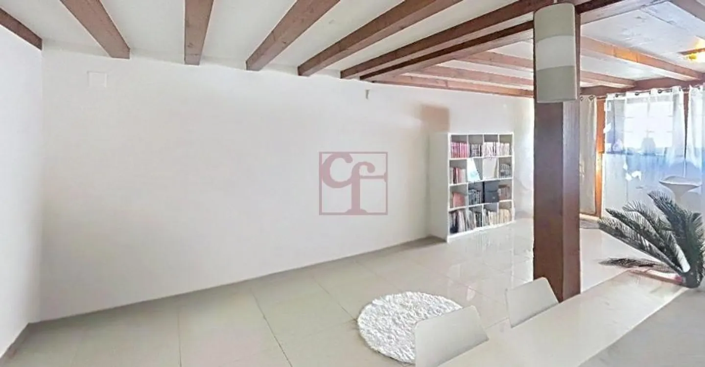 Versatile Property in Sorens - Photo 5 of 10