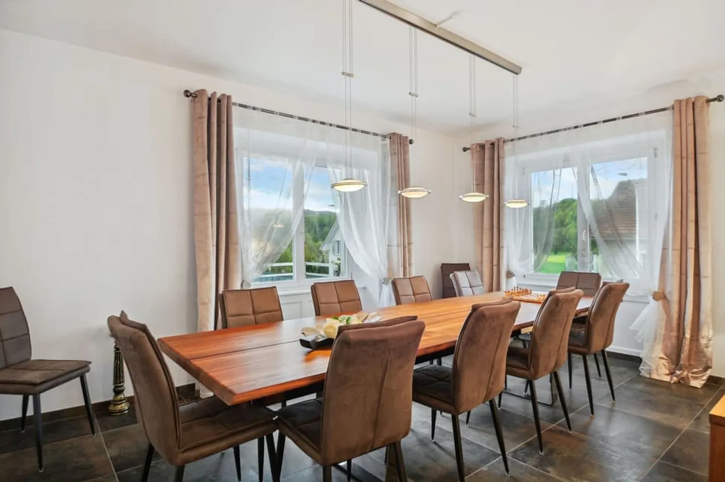 Grande casa familiare con 2 appartamenti a Boncourt - Foto 7 di 13