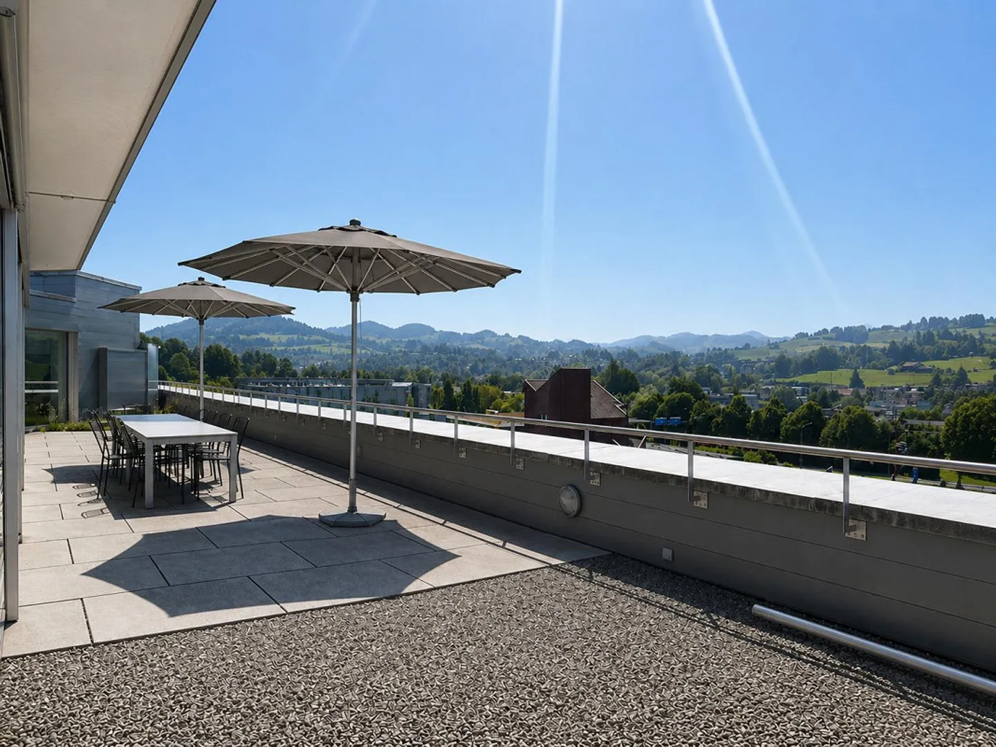 Ufficio attico esclusivo con vista e personalità - Foto 8 di 10