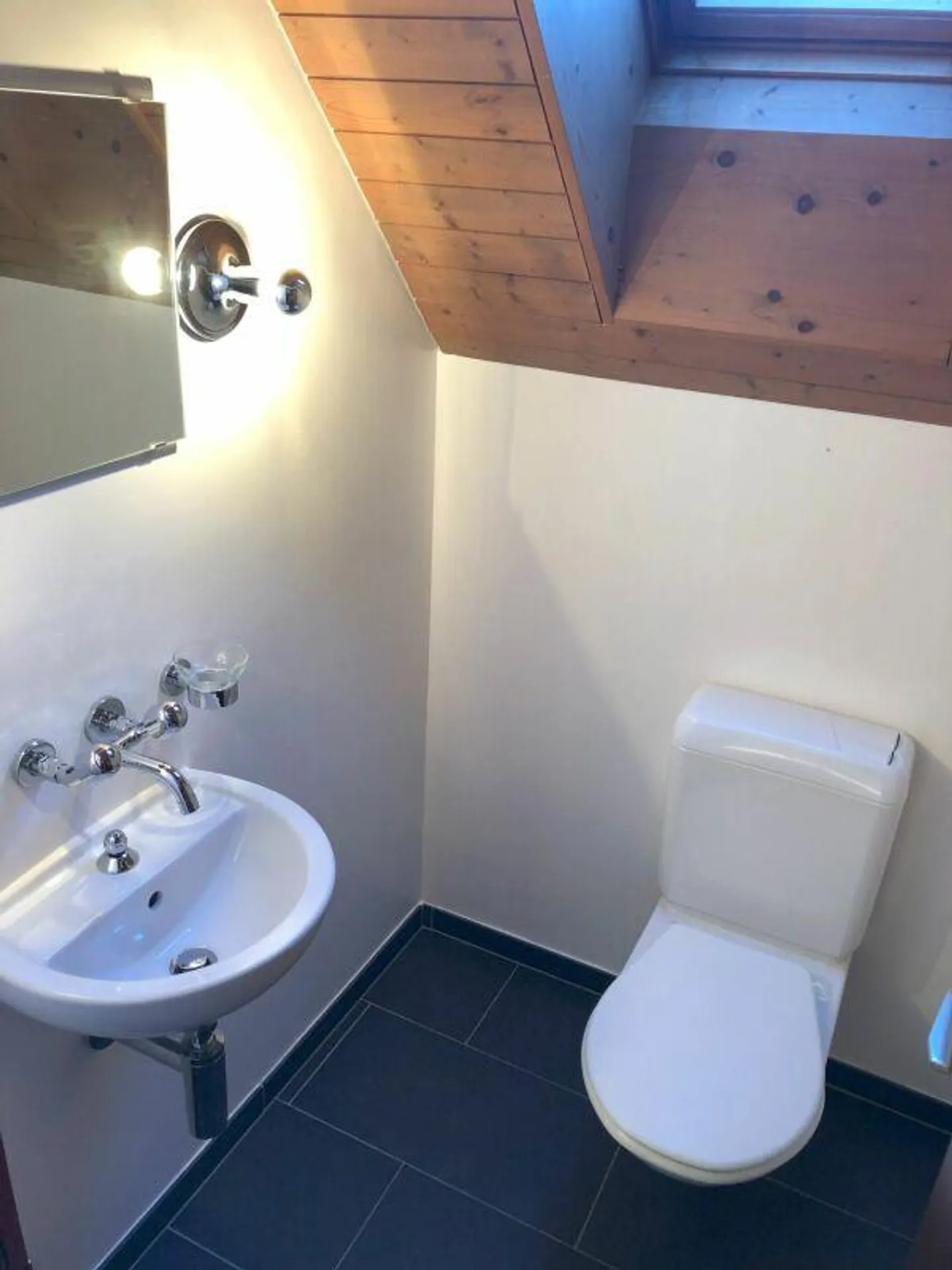 Your free month awaits!! Dreamlike 4.5 room apartment with a view - Photo 6 of 10