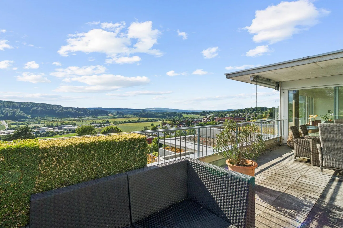 Exklusives Terrassenhaus mit Aussicht - Foto 9 von 20