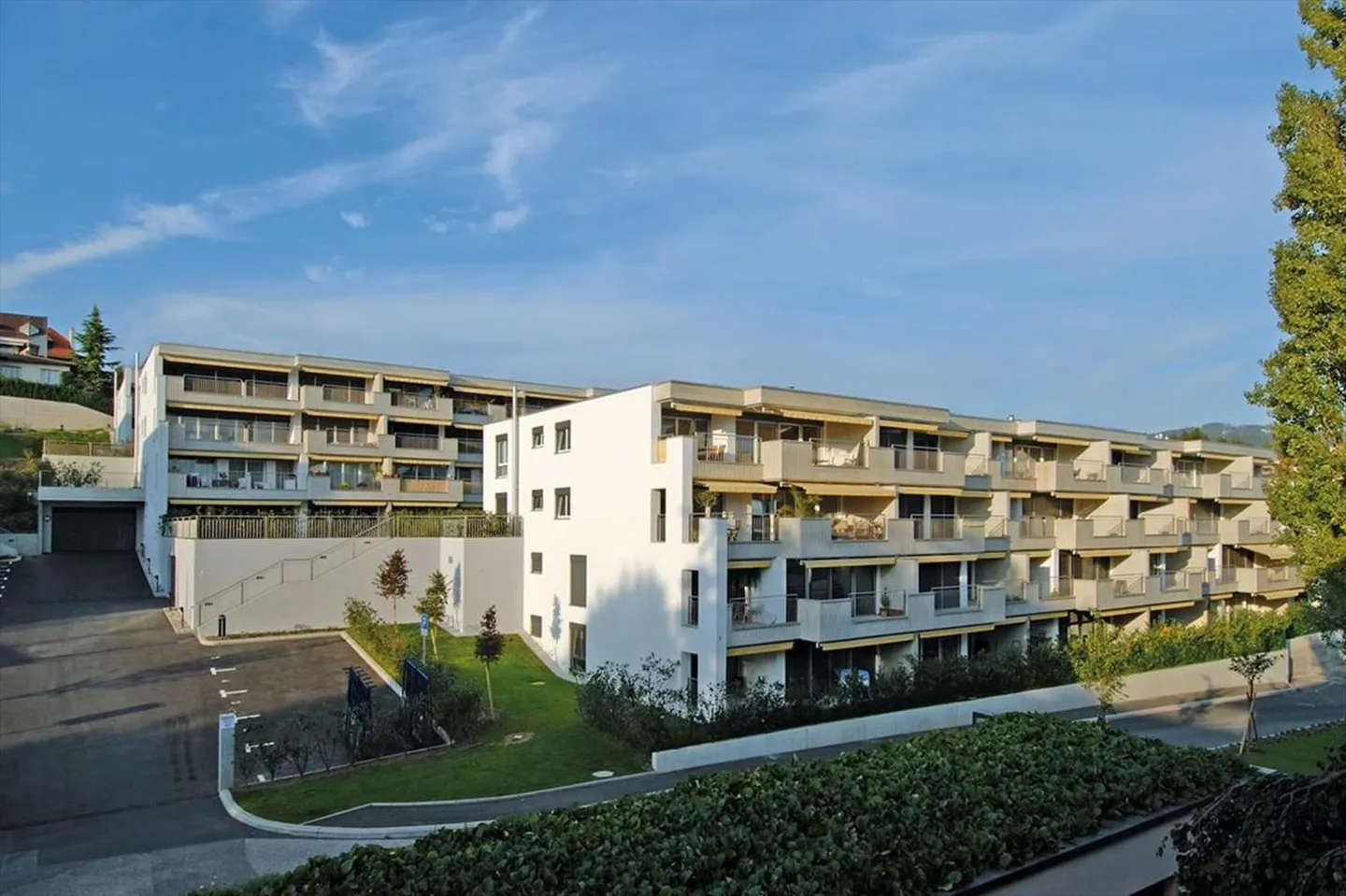 Pully South - Charming 3-room apartment with private garden - Photo 1 of 12