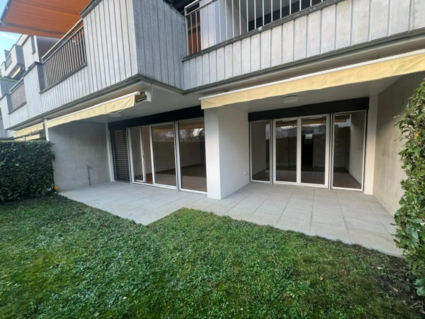 Pully South - Charming 3-room apartment with private garden - Photo 2 of 12