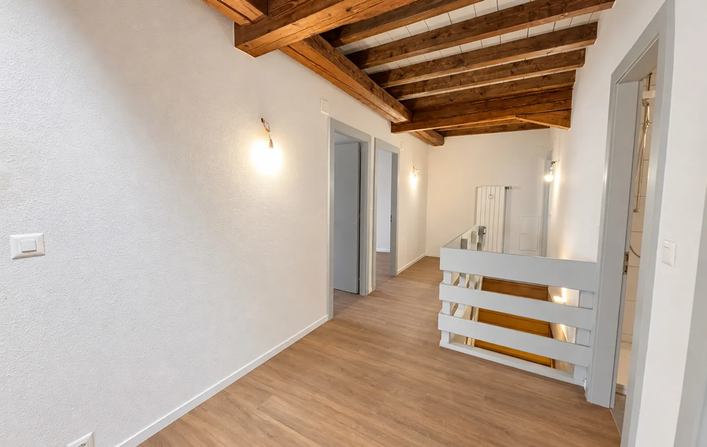 Appartamento di 4,5 locali completamente ristrutturato - Foto 9 di 12
