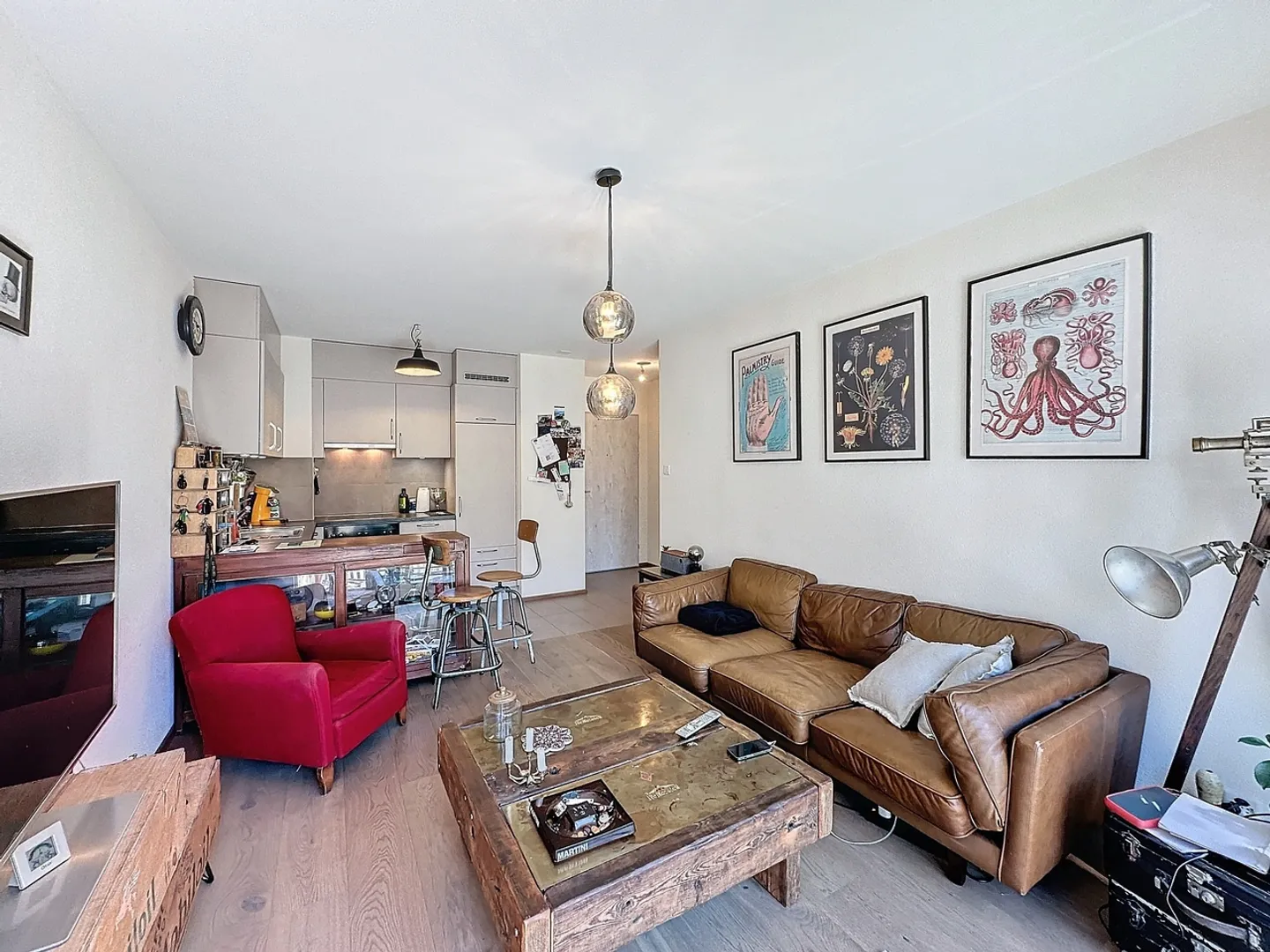 Helle 2-Zimmer-Wohnung in der Nähe des Bahnhofs Vevey - Foto 2 von 7