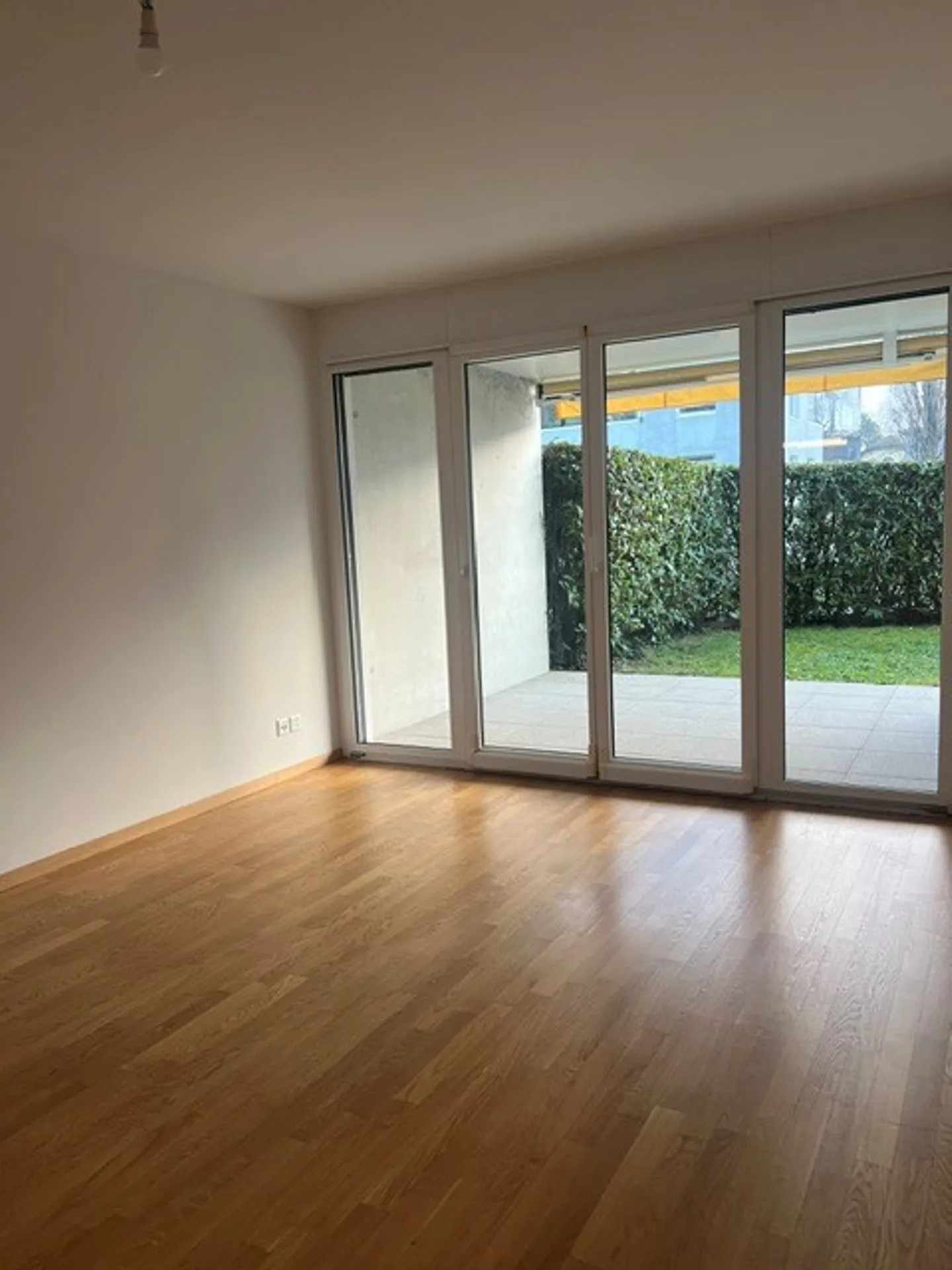 Pully South - Charming 3-room apartment with private garden - Photo 6 of 12