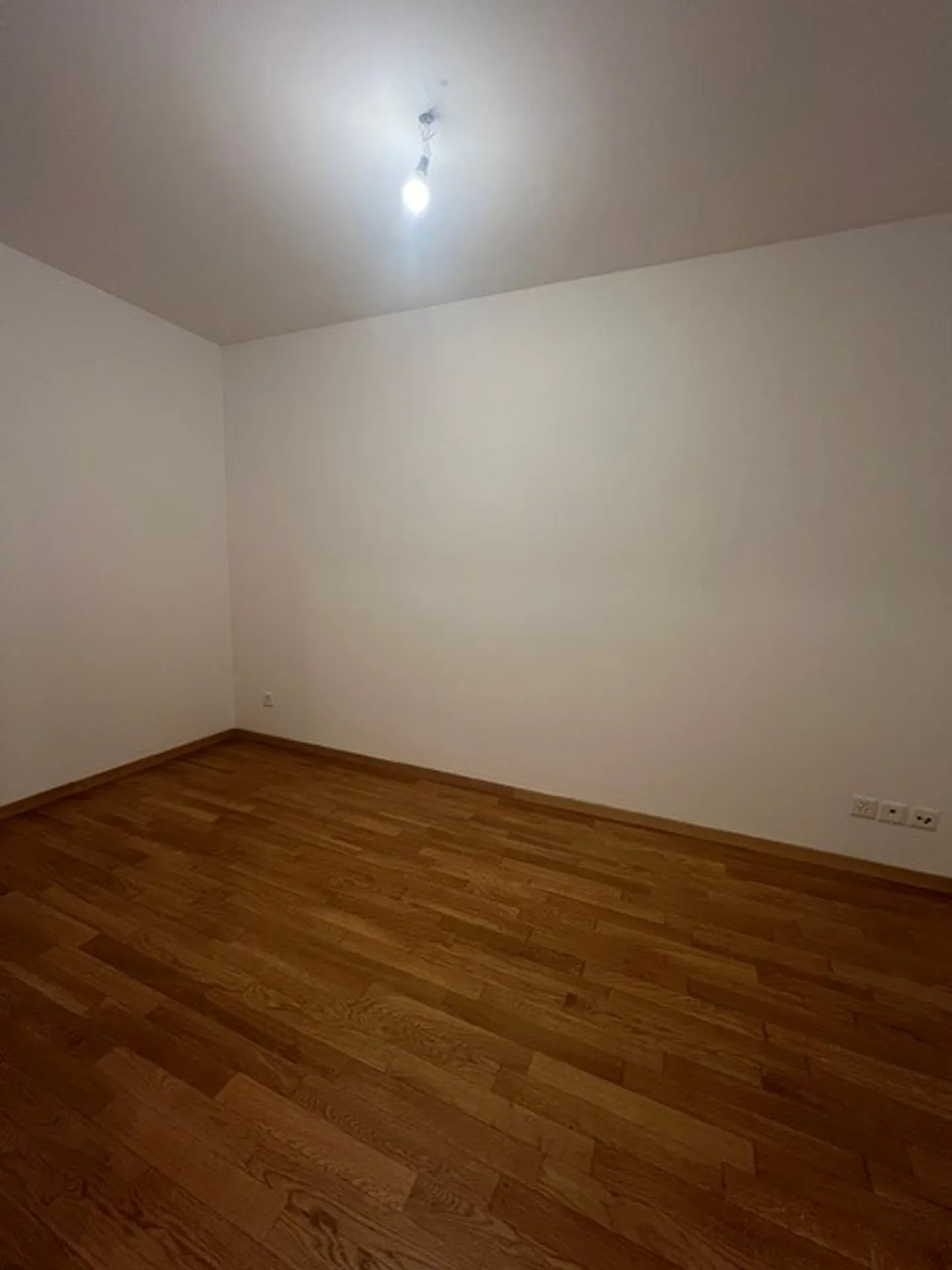 Pully South - Charming 3-room apartment with private garden - Photo 11 of 12