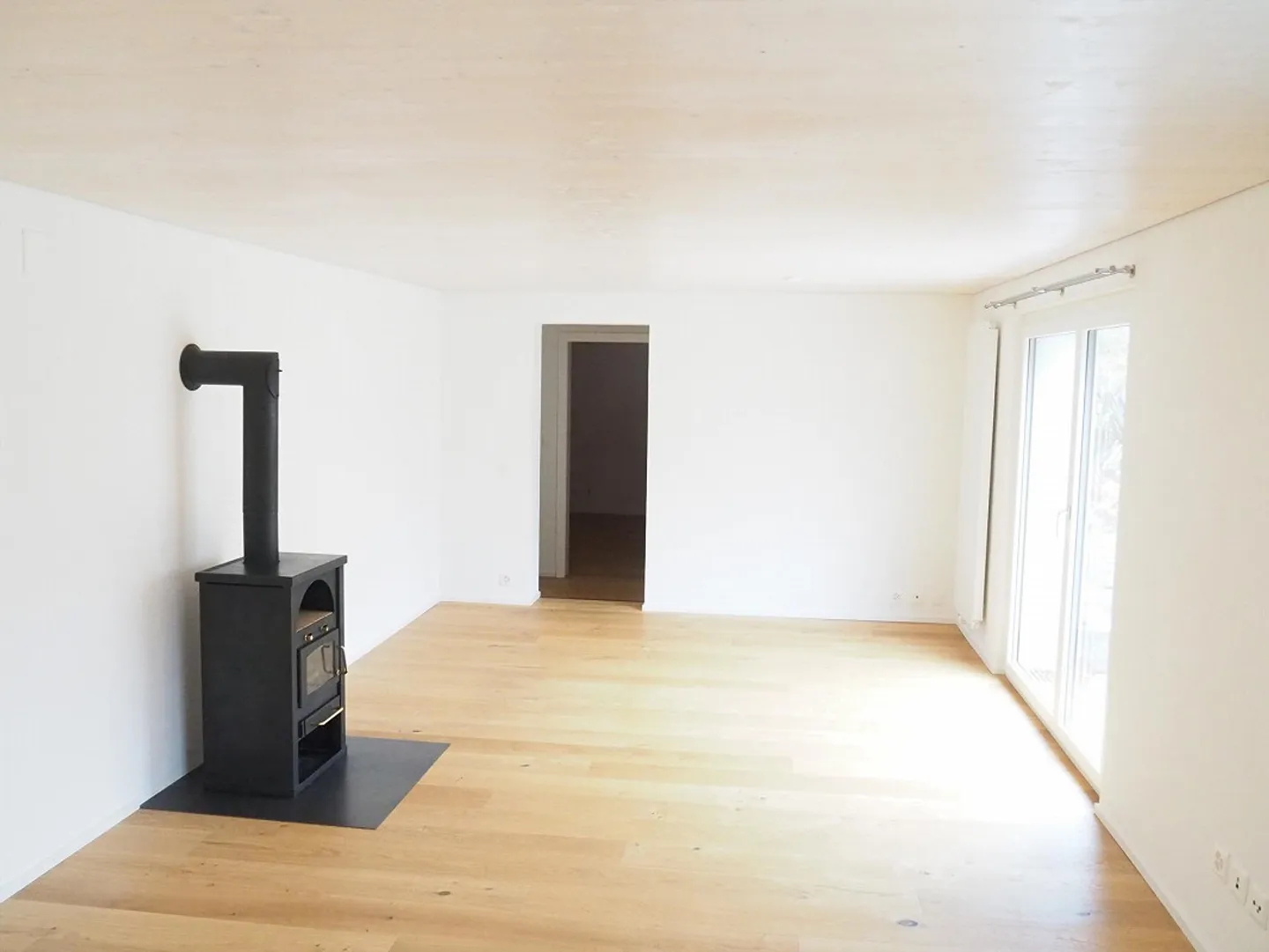 2.5 Zimmer Einliegerwohnung - Foto 2 von 6