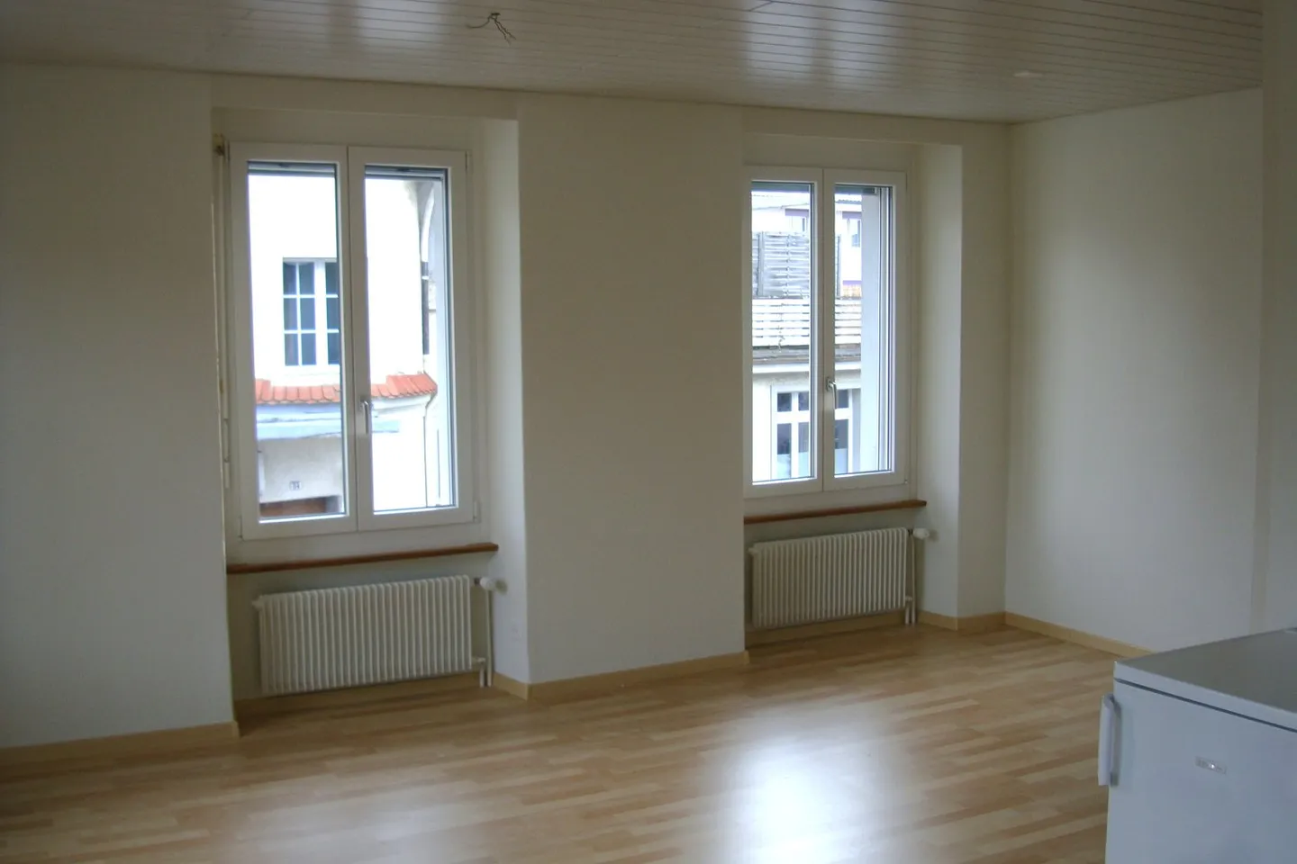 Edificio residenziale e commerciale ad alto rendimento a Thun - Posizione centrale con potenziale Airbnb - Foto 11 di 29