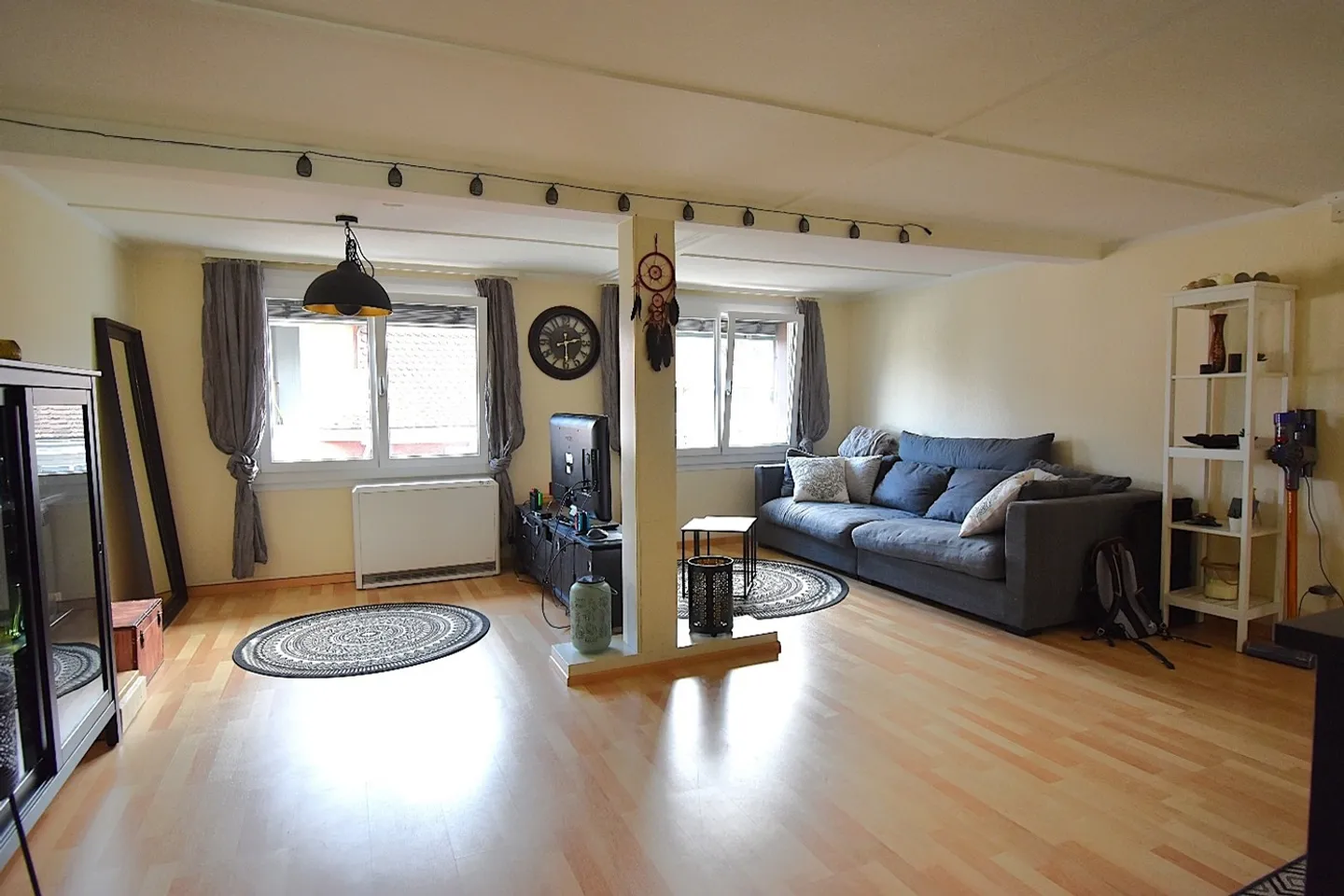 Edificio residenziale e commerciale ad alto rendimento a Thun - Posizione centrale con potenziale Airbnb - Foto 19 di 29