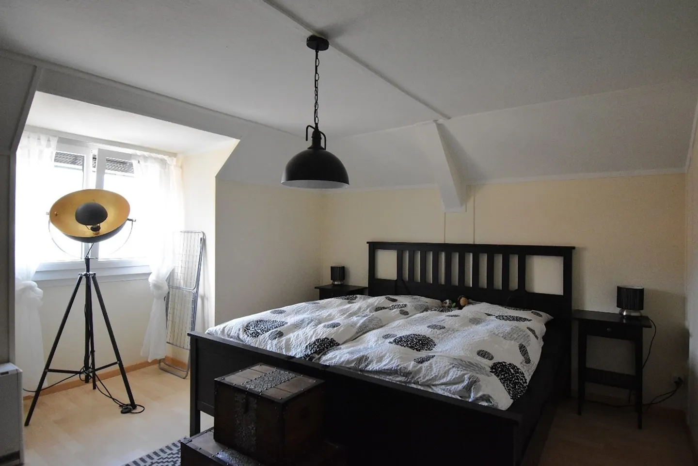 Edificio residenziale e commerciale ad alto rendimento a Thun - Posizione centrale con potenziale Airbnb - Foto 20 di 29