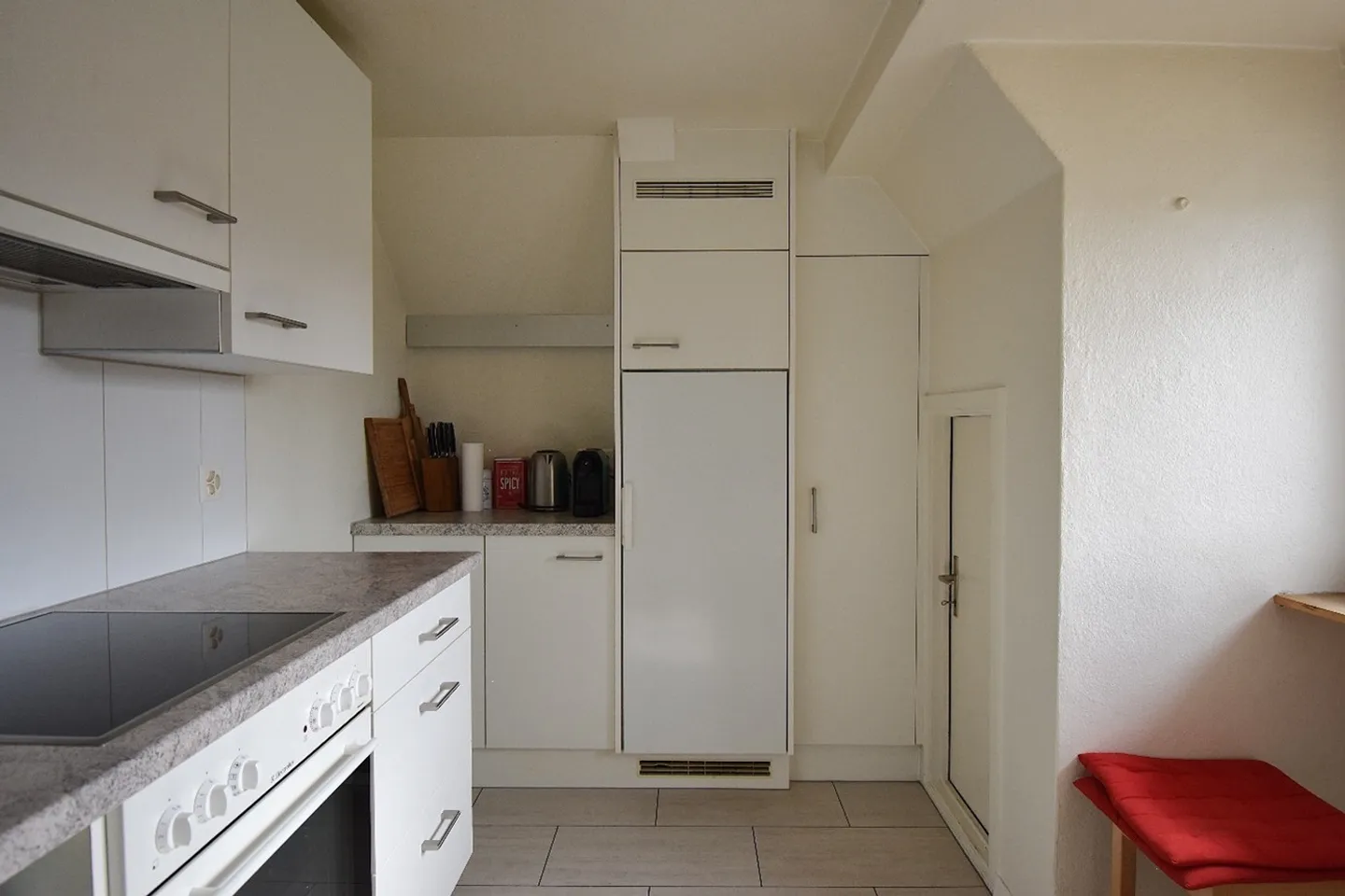 Edificio residenziale e commerciale ad alto rendimento a Thun - Posizione centrale con potenziale Airbnb - Foto 22 di 29