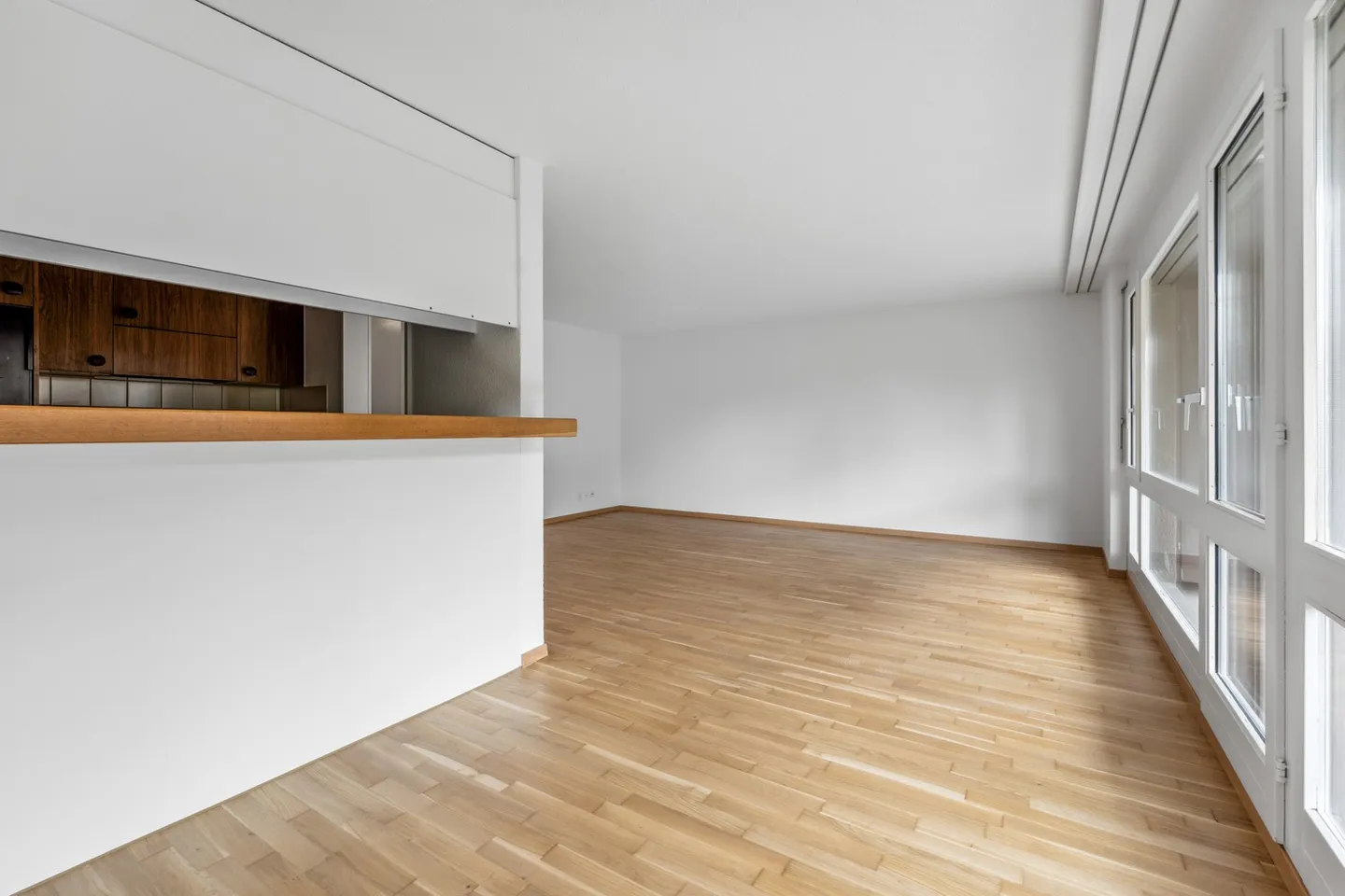 Schöne 2.5-Zimmerwohnung in Urtenen-Schönbühl zu vermieten! - Foto 2 von 6