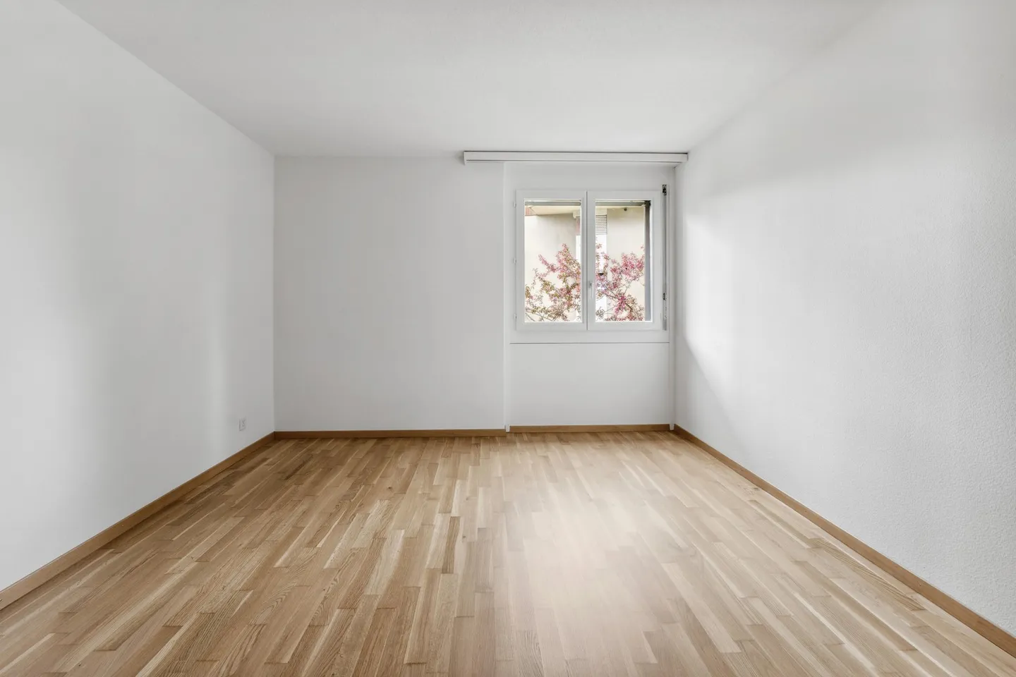 Schöne 2.5-Zimmerwohnung in Urtenen-Schönbühl zu vermieten! - Foto 3 von 6