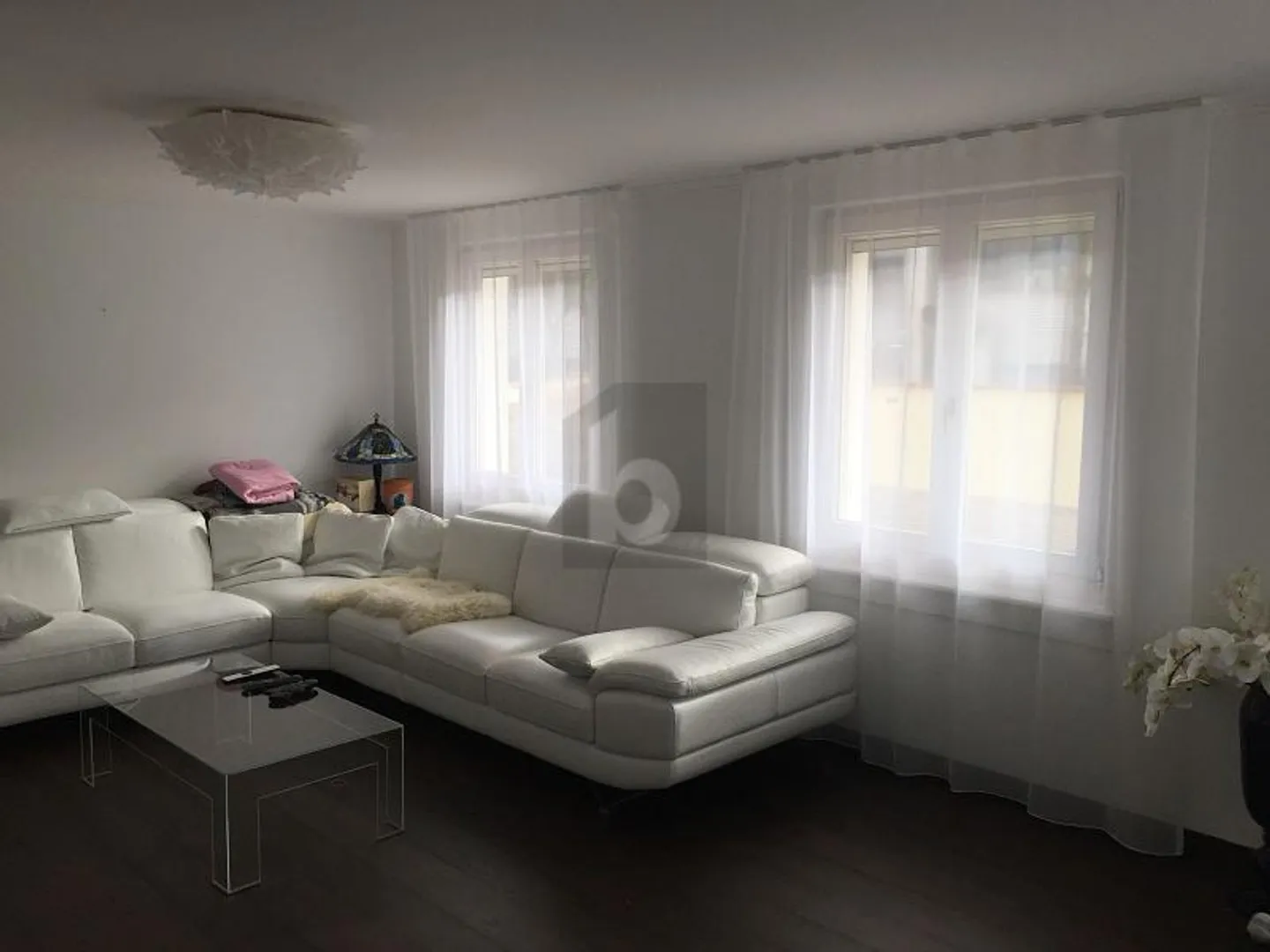 GROSSZÜGIG MIT GARTEN - Foto 2 von 4