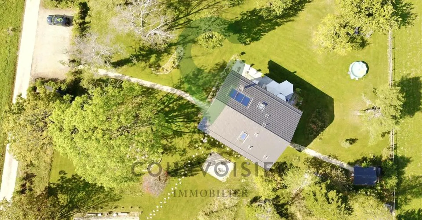 Superba proprietà familiare senza affacci a 10 minuti da Gland - Foto 11 di 12