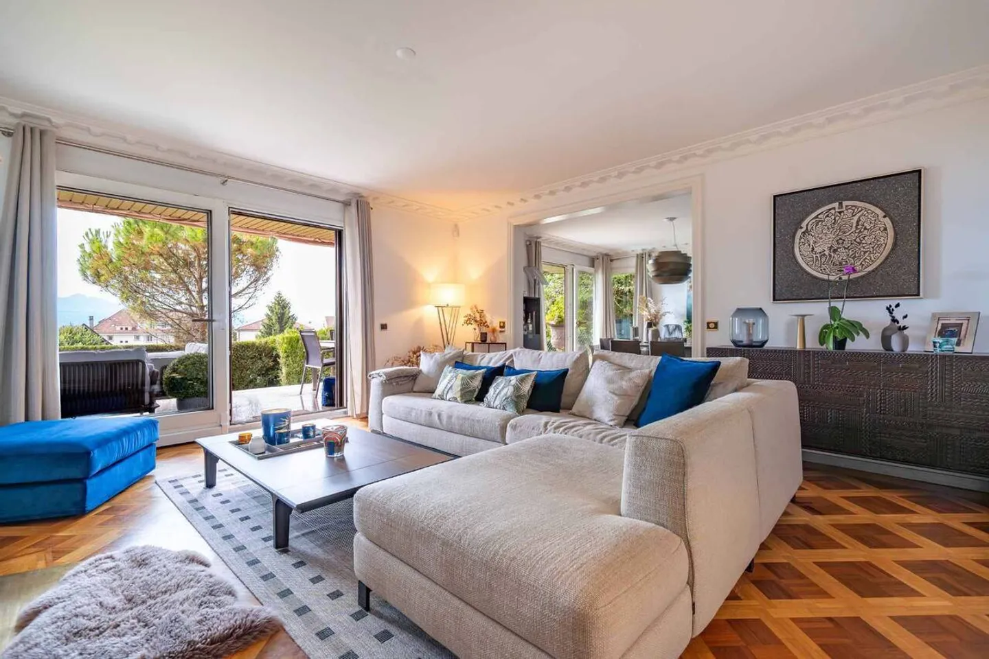 Magnifico appartamento di 4,5 stanze con giardino - Foto 3 di 12
