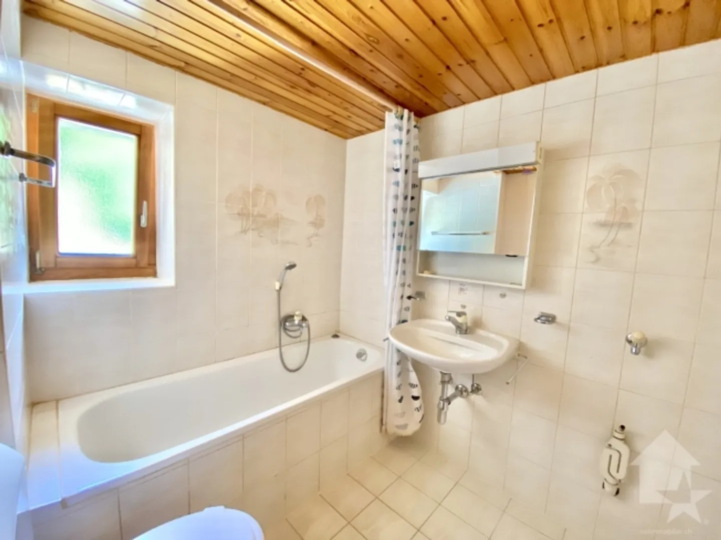 «Warme Wohnung mit 4,5 Zimmern in einer ruhigen Gegend zum Renovieren» - Foto 5 von 13
