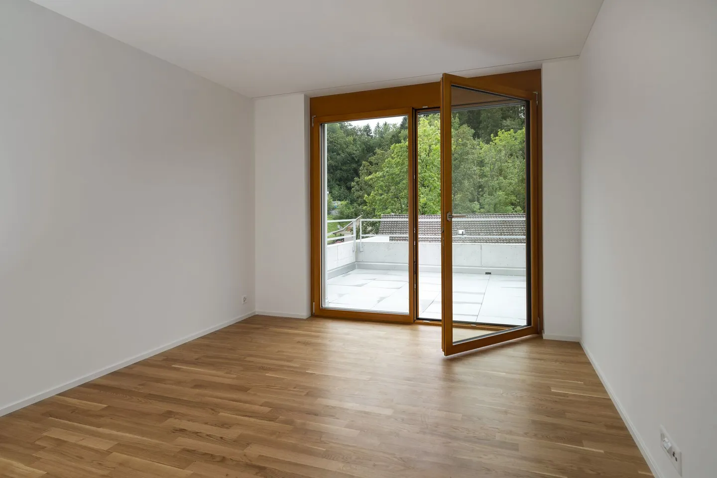 High-quality penthouse apartment with spacious terrace - Photo 4 of 14