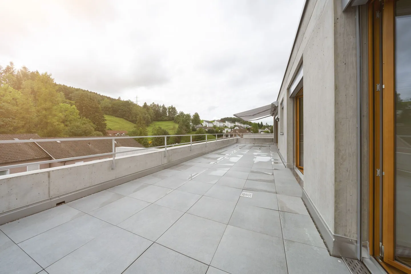 High-quality penthouse apartment with spacious terrace - Photo 12 of 14