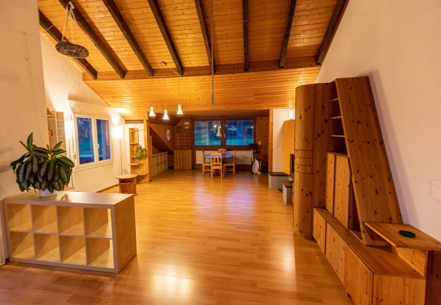 Spacious, Charming Attic Apartment in Idyllic Family Neighborhood - Photo 2 of 8