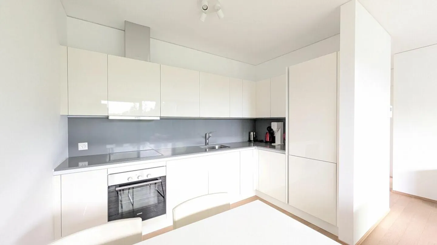 Soluzione abitativa moderna e funzionale - Prima o seconda residenza - Foto 5 di 10