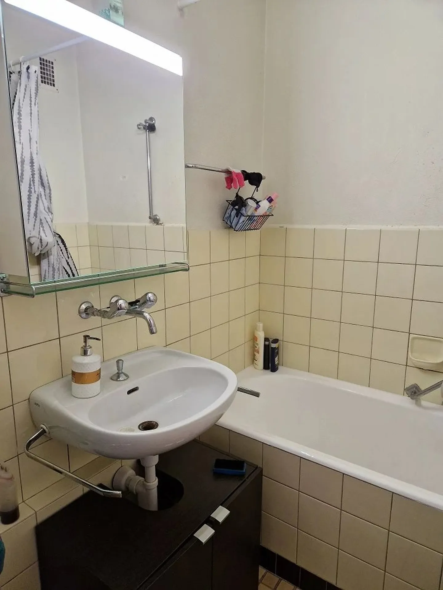 Appartamento di 2 stanze al 3° piano - Foto 4 di 8