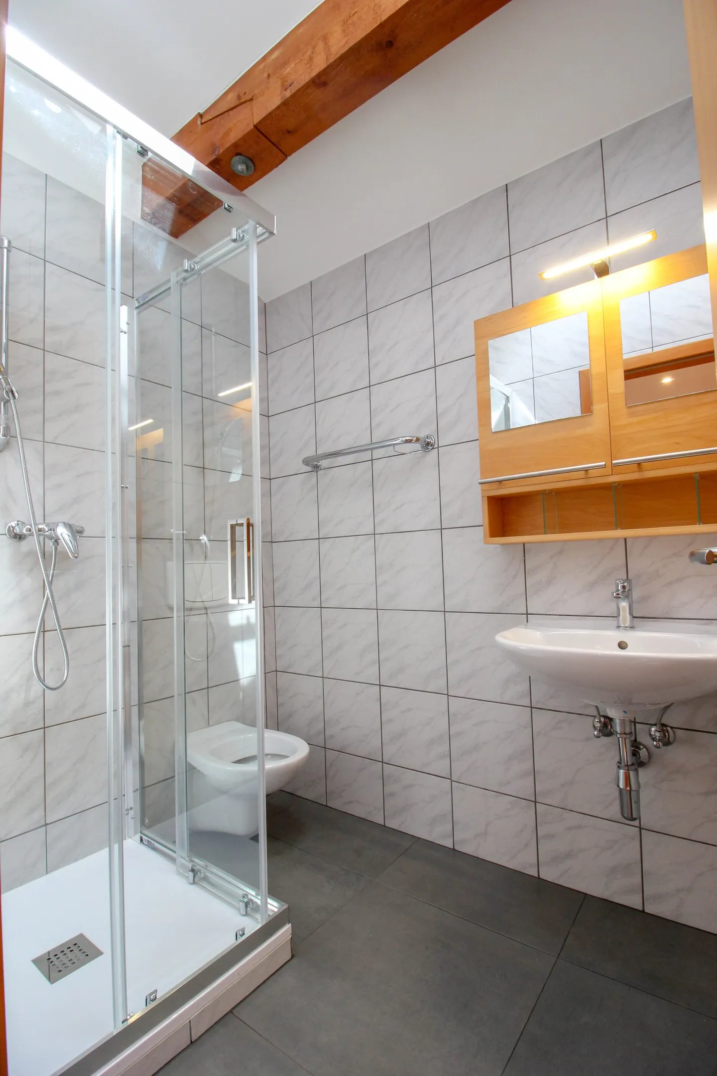 2.5 locali a Canobbio prezzo trattabile - Foto 6 di 8