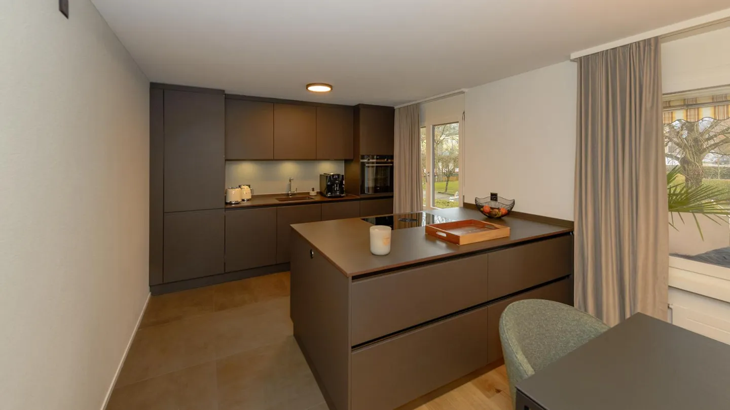 Freshly renovated 4 ½-room apartment in a Tempo-30 zone - Photo 4 of 9