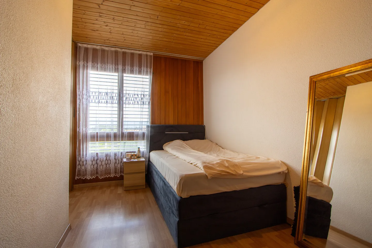 Apartment for rent - Photo 8 of 12