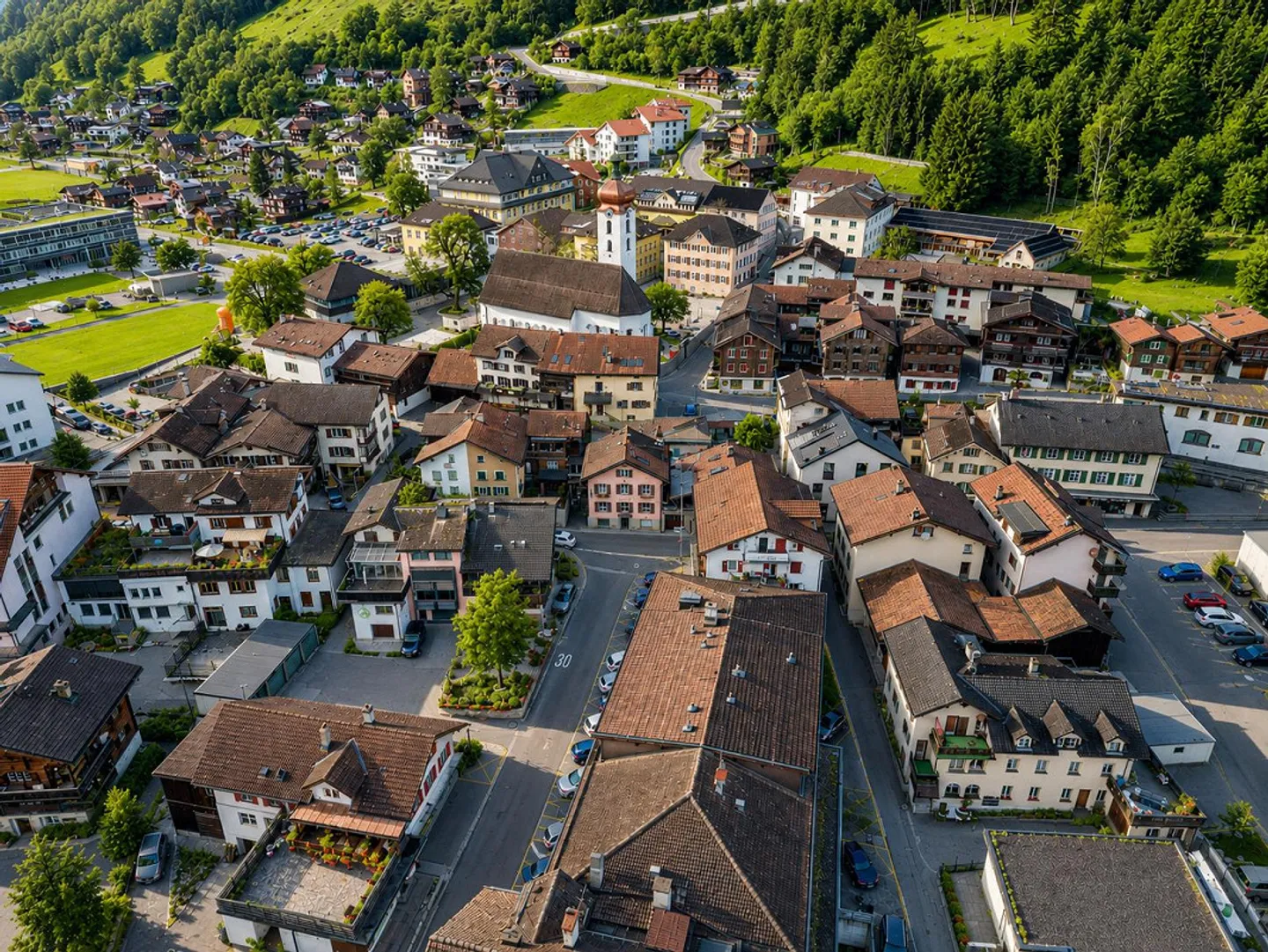 Versatile investment and development property in the village center of Schiers - Photo 6 of 6