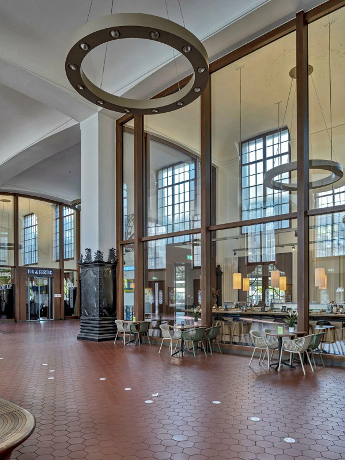 Gastronomiefläche am Bahnhof St. Gallen - Foto 4 von 5