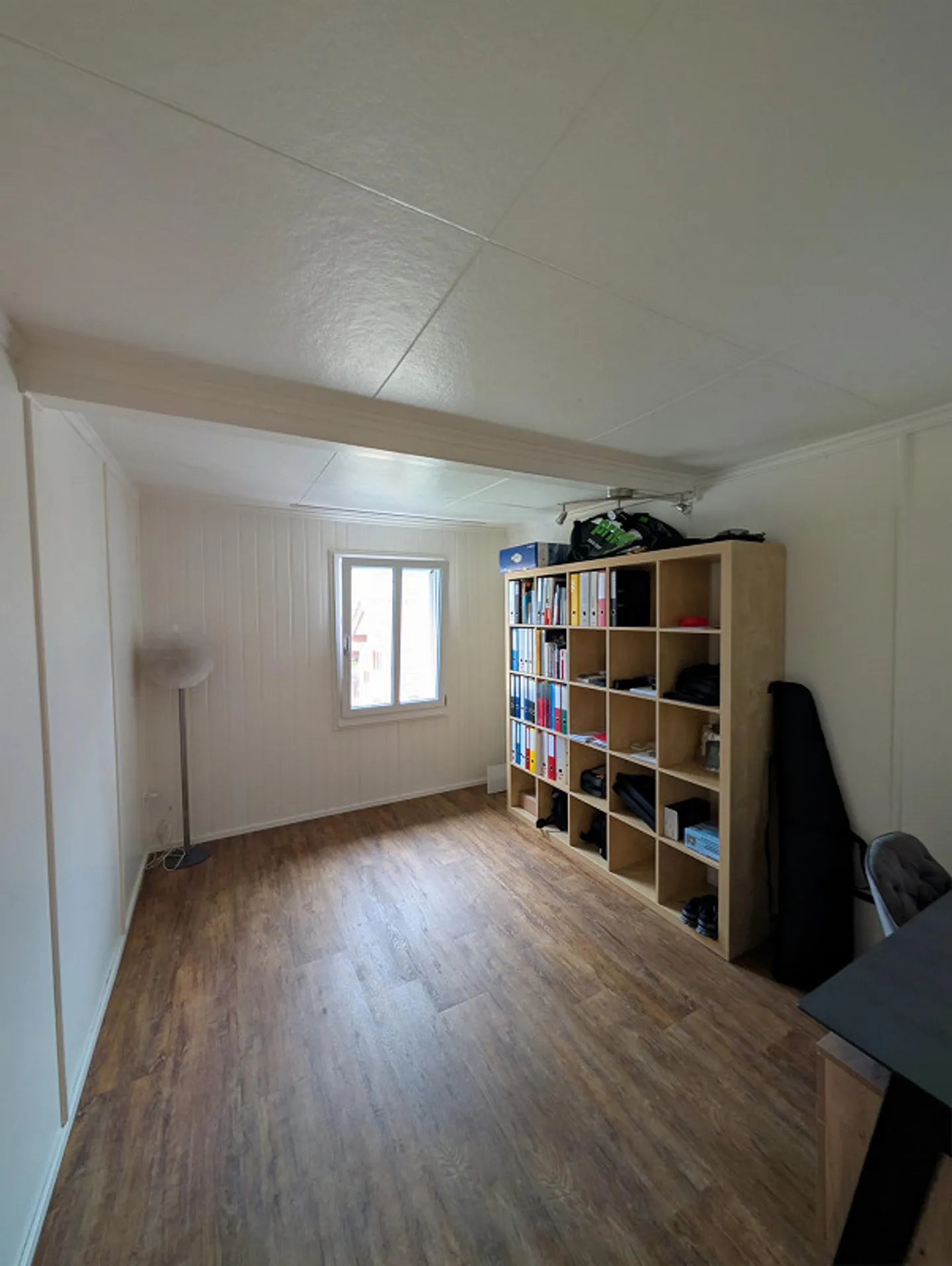 Appartement en attique attrayant de 3,5 pièces avec galerie près du centre - Photo 10 sur 13