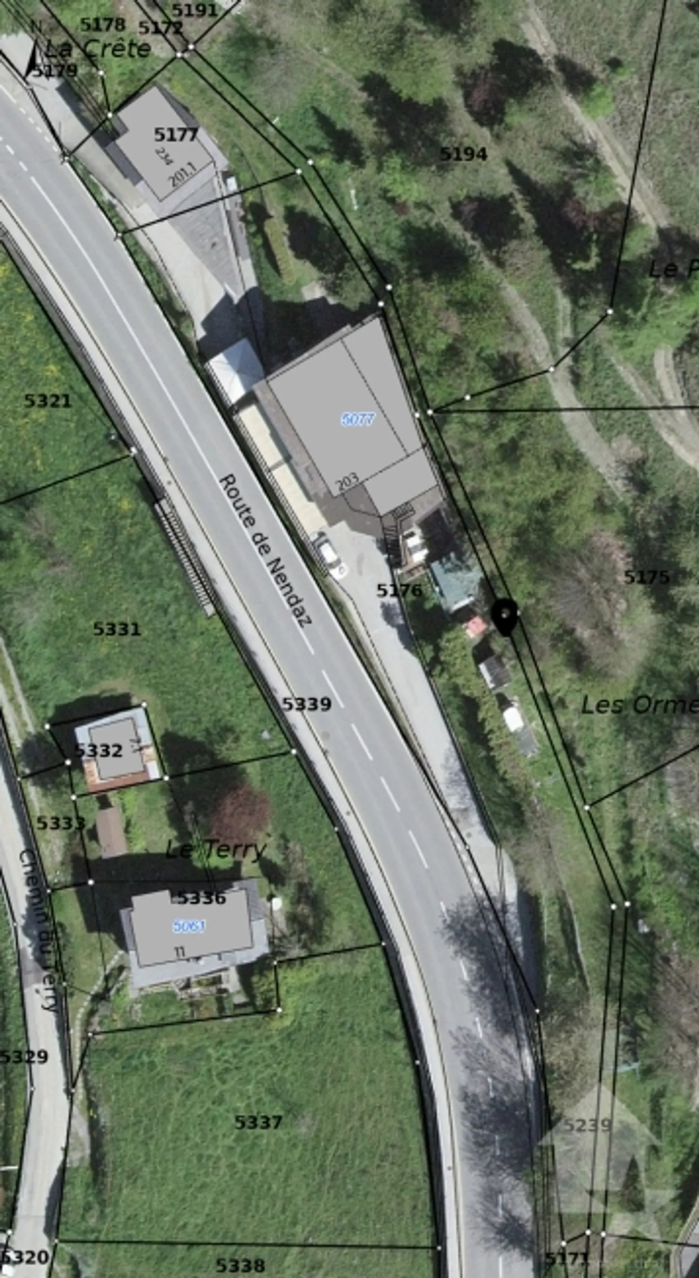 Large house with 7.5 rooms with body construction on the ground floor rare offer - Photo 12 of 13