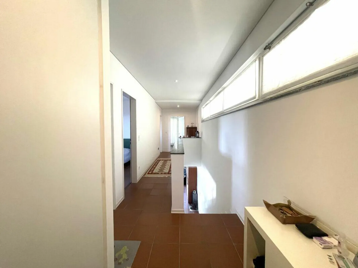 Casa unifamiliare con vista aperta - Foto 7 di 9