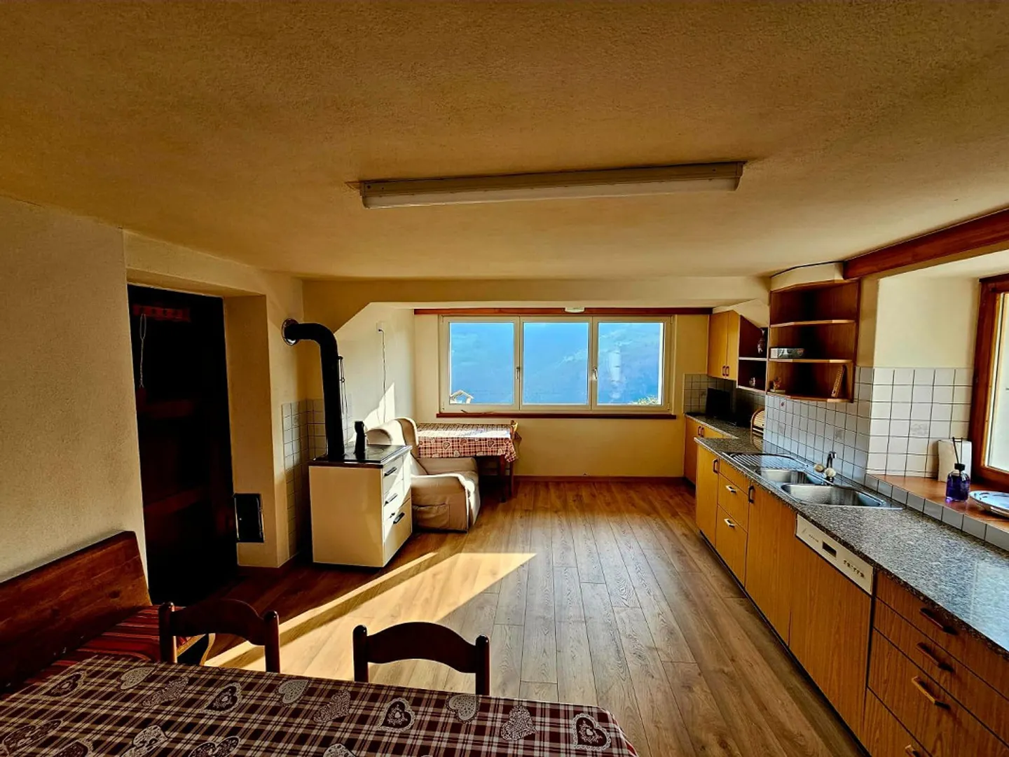 Appartement rustique à vendre à Viano - Photo 3 sur 10