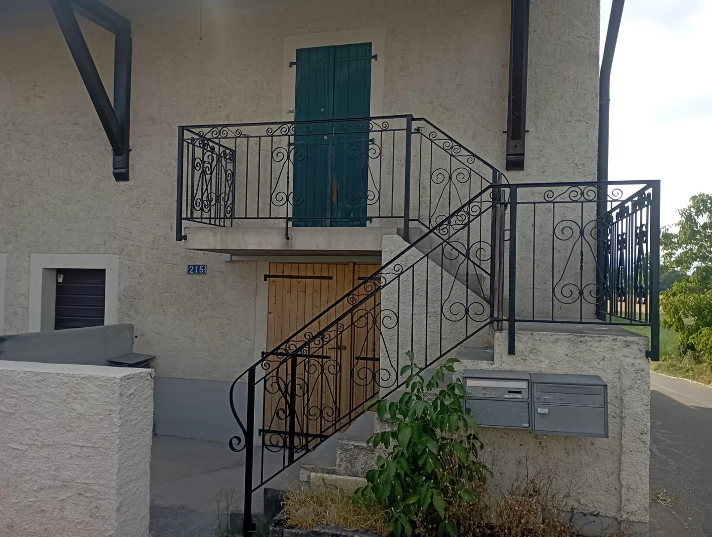 Charming Duplex in Vésenaz - Photo 2 of 13